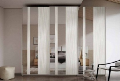 Armario de 288 cm con 3 correderas, Mod. Blamava Armarios de Dormitorio en Bilbao