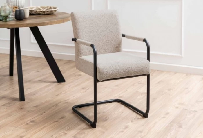 Silla basculante c/reposabrazos, Mod. Eleda Sillas de Comedor en Bilbao