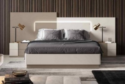 Cabecero de cama y 2 mesitas Mod. Rávena Conjuntos Dormitorio en Bilbao