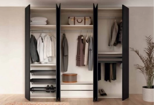 Armario 6 puertas batientes, Mod. Ted Armarios de Dormitorio en Bilbao