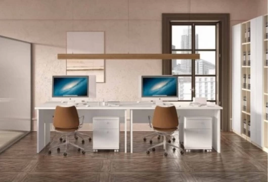 Mesas despacho y mesitas, Mod. Ferrari