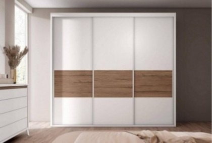 Armario de 261 cm con 3 correderas, Mod. Arco Armarios de Dormitorio en Bilbao