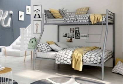 Litera metálica 135-90 quitamiedos y escalera, Mod. Bilbo