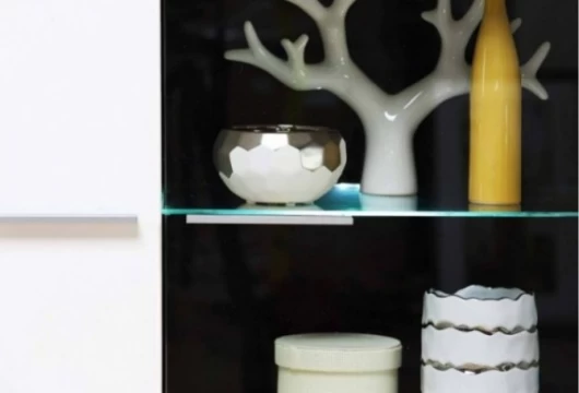 Vitrina de 98 cm con 2 puertas, Mod. Laredo Vitrinas de salón en Bilbao