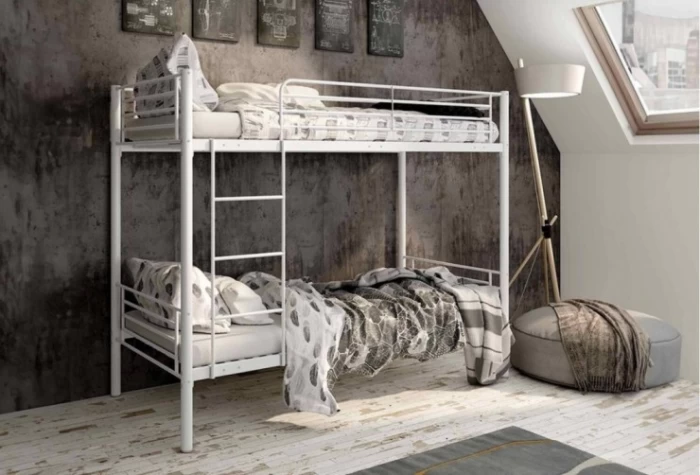 Litera metálica con escalera y quitamiedos, Mod. Rutel