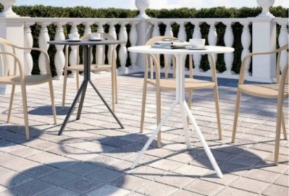 Mesa de polipropileno, Mod. Joni Mesas auxiliares en Bilbao