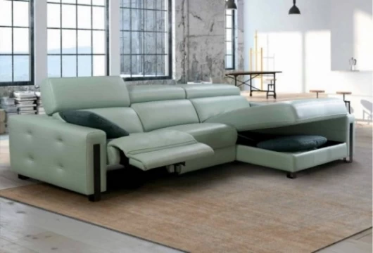 Sofa chaise longue relax eléctrico, Mod. Oriente Chaiselongue y Rinconeras en Bilbao