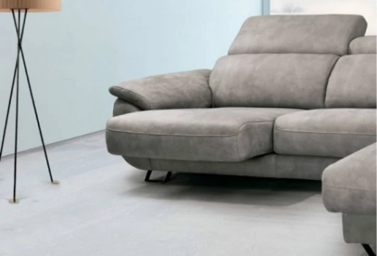 Sofa chaise longue deslizante, Mod. Data Chaiselongue y Rinconeras en Bilbao