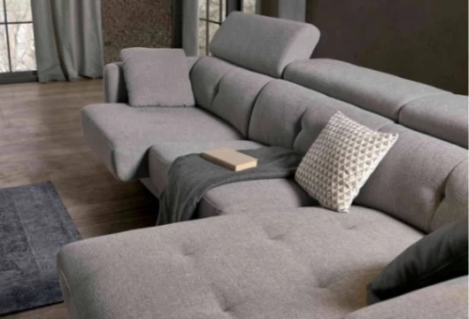 Sofa chaise longue relax eléctrico, Mod. Pino Chaiselongue y Rinconeras en Bilbao